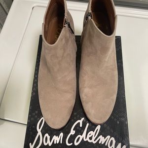 Sam Edelman Petty Suede-Chelsea Boot 9